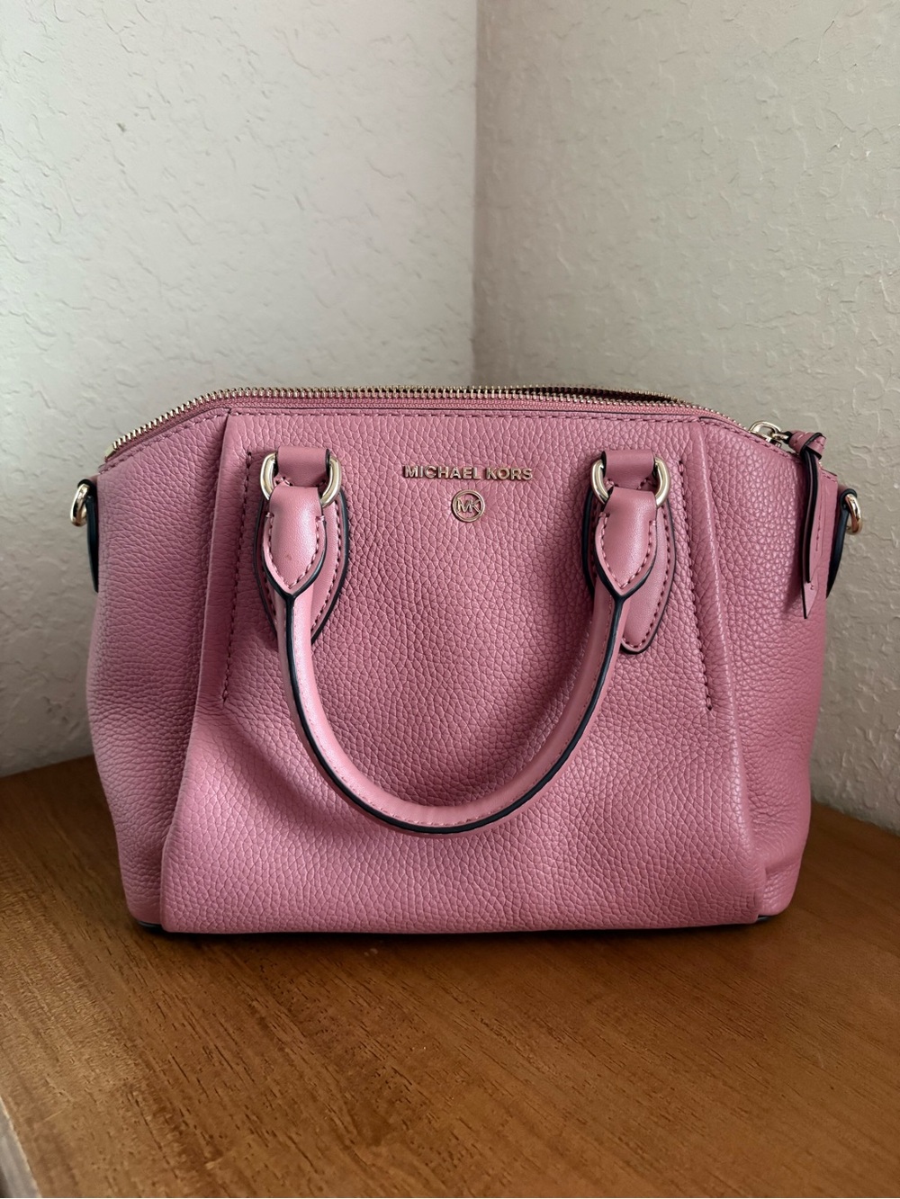 Michael Kors Pink Messenger Purse